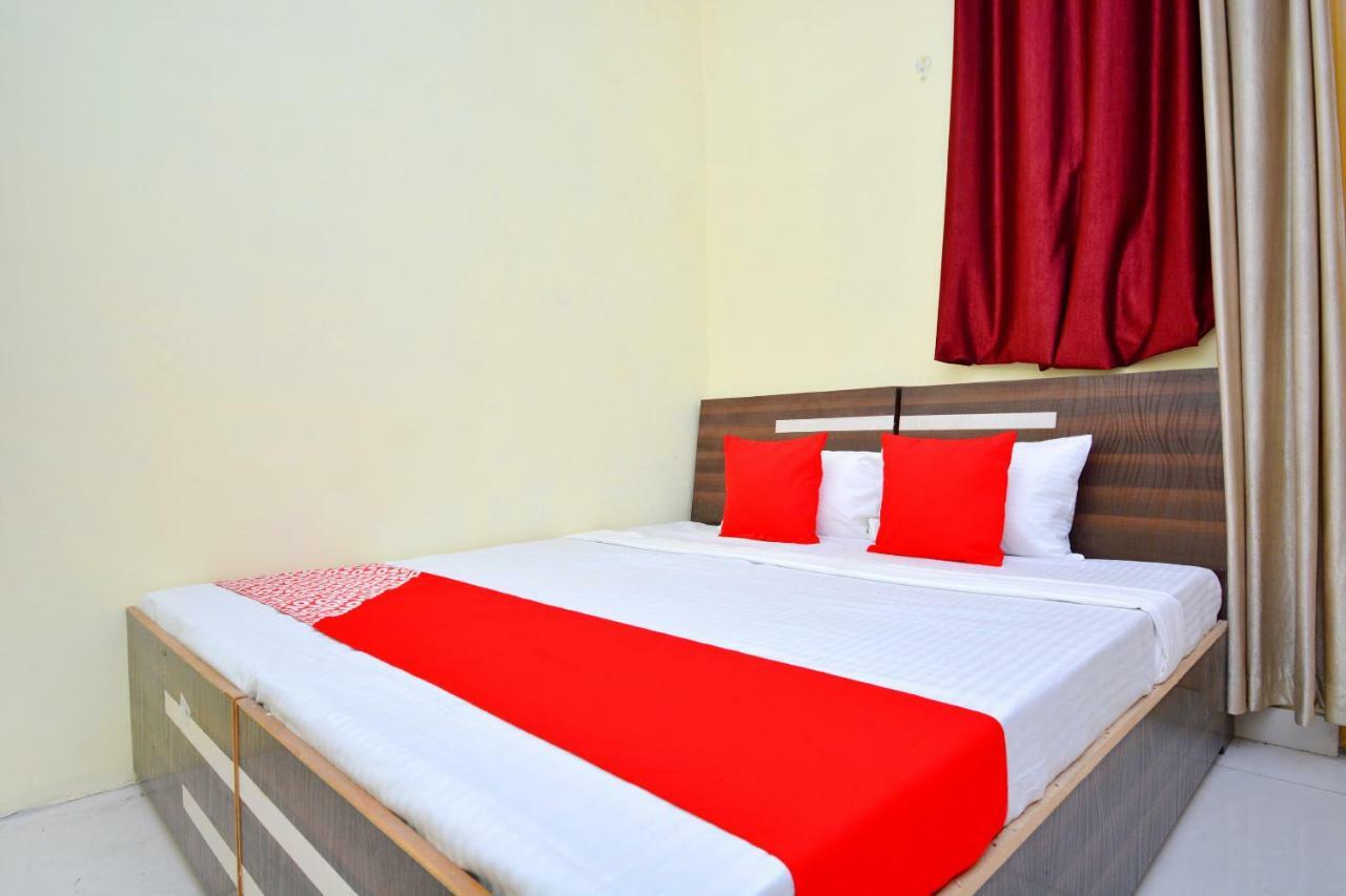 Oyo 40306 White House Hotel Jalandhar Cameră foto